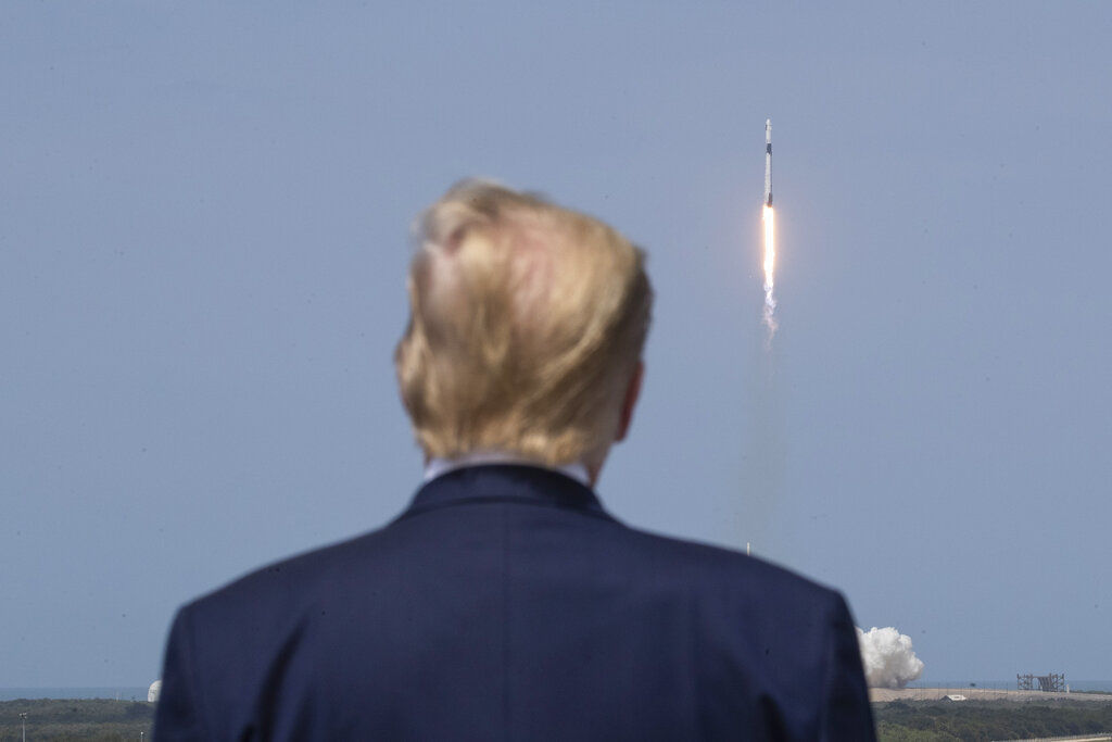 APTOPIX Trump SpaceX